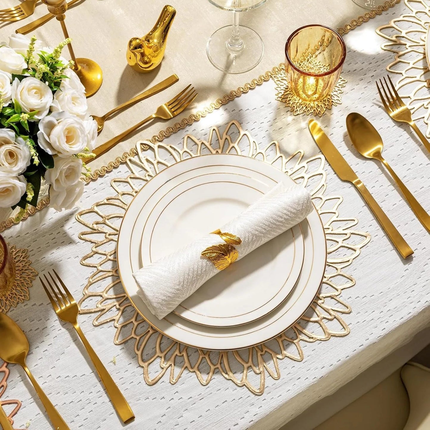 10 PCS Gold Placemats Set of Table Mats Gold Charger Plates Place Mats & 8 Pcs Coasters Wipeable Modern Holiday Round Placemats for Christmas Thanksgiving Farmhouse Wedding Dining Table Setting Decor - Smoothy Home
