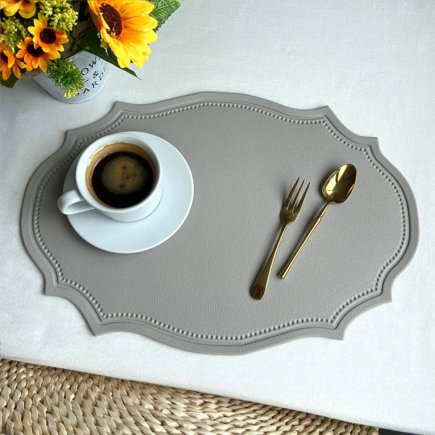 1/4/6PCS Shaped PU Placemat Set Faux Leather Kitchen Dining Table Pad Luxury Black Pink Green Place Mat Tableware Cafe Pad 식탁매트 - Smoothy Home