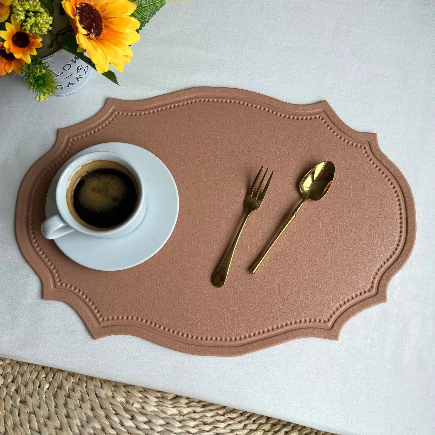 1/4/6PCS Shaped PU Placemat Set Faux Leather Kitchen Dining Table Pad Luxury Black Pink Green Place Mat Tableware Cafe Pad 식탁매트 - Smoothy Home