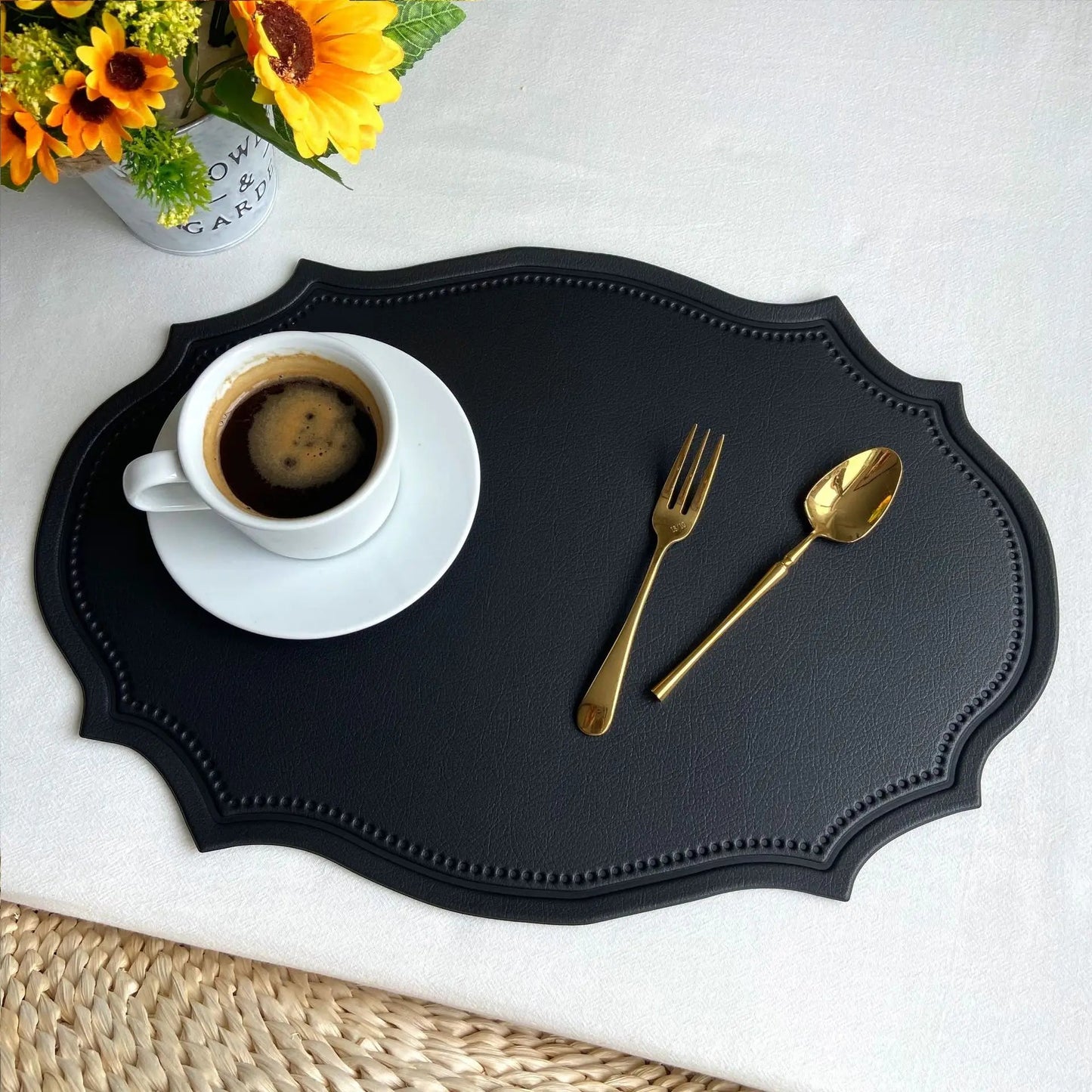 1/4/6PCS Shaped PU Placemat Set Faux Leather Kitchen Dining Table Pad Luxury Black Pink Green Place Mat Tableware Cafe Pad 식탁매트 - Smoothy Home