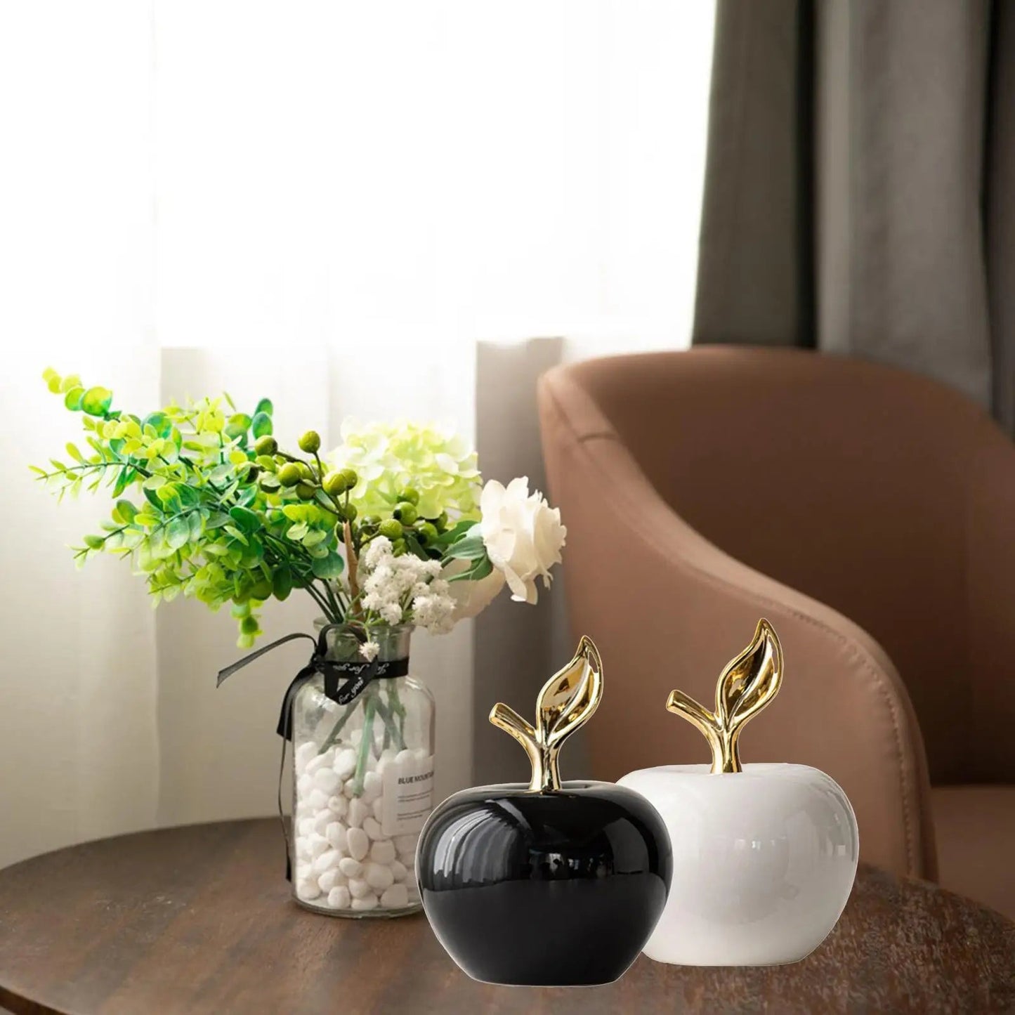 Ceramic Apple Statue Desktop Ornament Modern Christmas Gift Fruit Sculpture for Bedroom Living Room Shelf Desk Centerpiece - Smoothy Home