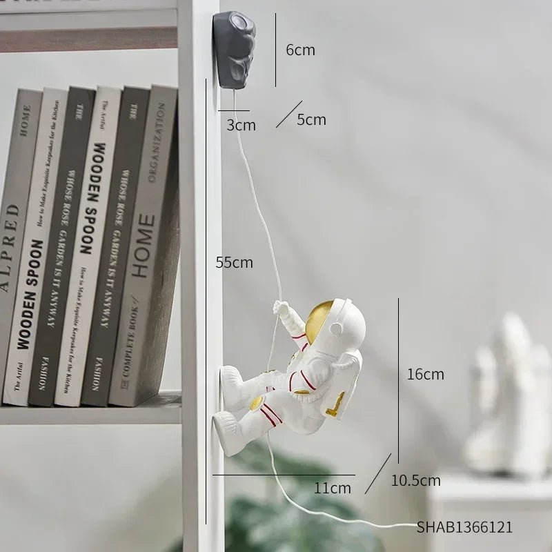 Classical Astronaut Statue Wall Decor Hang on the Wall Decor Refrigerator Bedroom Home Living Room Aesthetic Room Decor - Smoothy Home