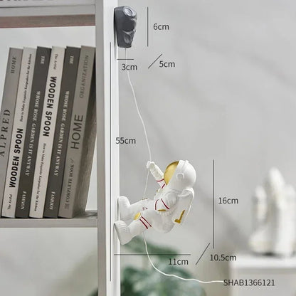 Classical Astronaut Statue Wall Decor Hang on the Wall Decor Refrigerator Bedroom Home Living Room Aesthetic Room Decor - Smoothy Home