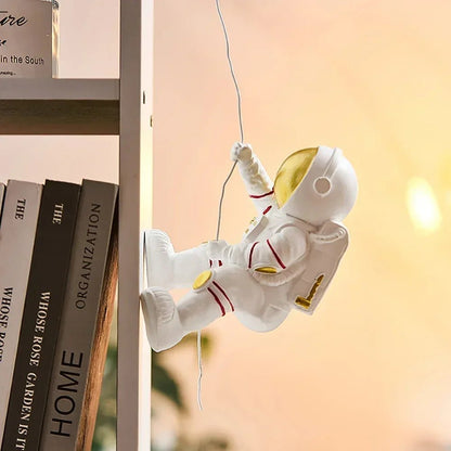 Classical Astronaut Statue Wall Decor Hang on the Wall Decor Refrigerator Bedroom Home Living Room Aesthetic Room Decor - Smoothy Home