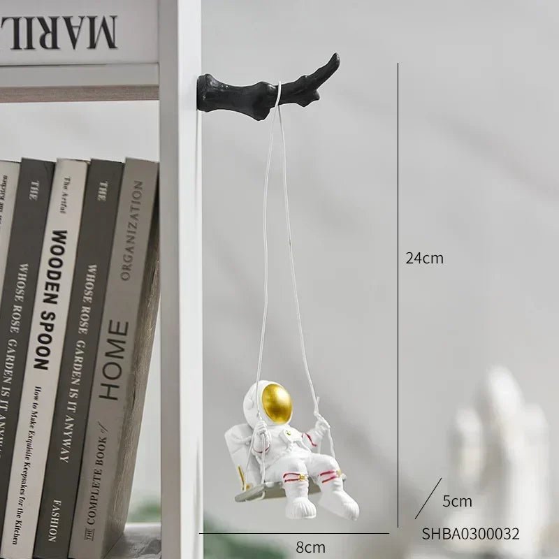 Classical Astronaut Statue Wall Decor Hang on the Wall Decor Refrigerator Bedroom Home Living Room Aesthetic Room Decor - Smoothy Home
