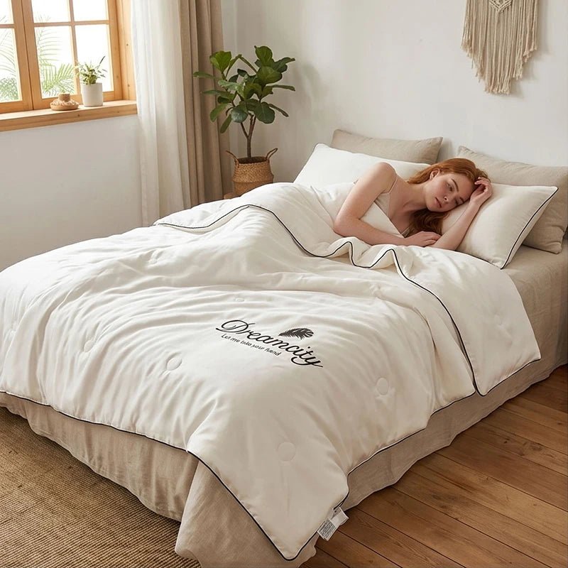 Cooling Ice Silk Summer Quilt - Smoothy Home