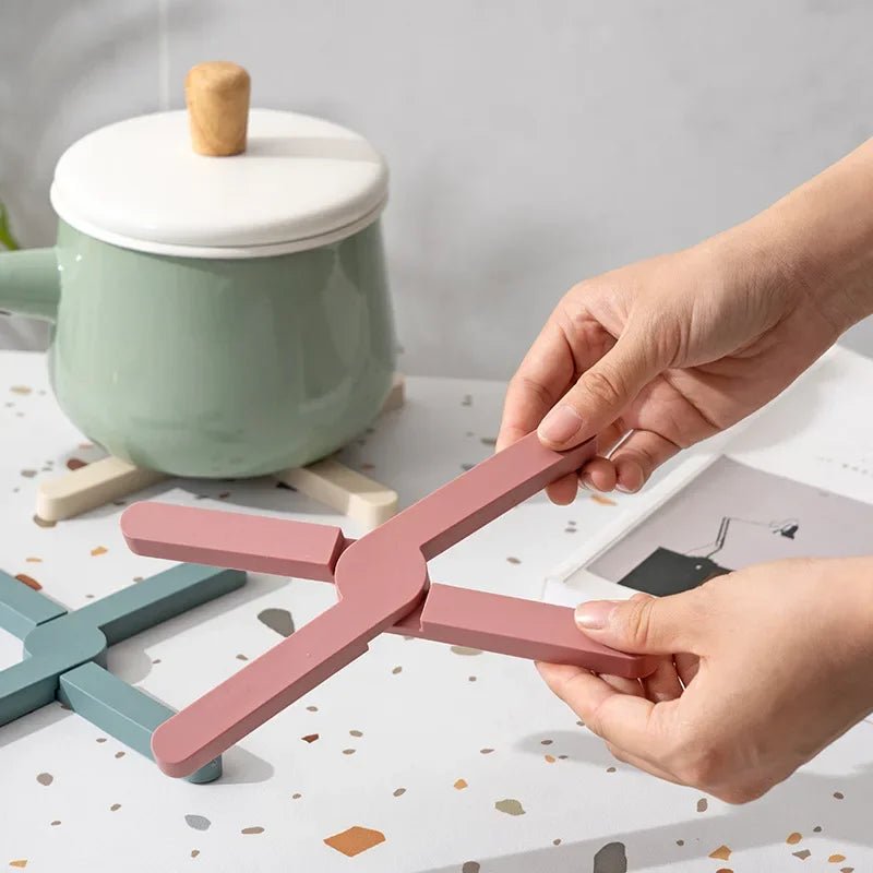 Foldable Silicone Heat Resistant Placemat Non-Slip Table Mat Multi-purpose Pot Holder Dish Plate Coaster Kitchen Dining - Smoothy Home