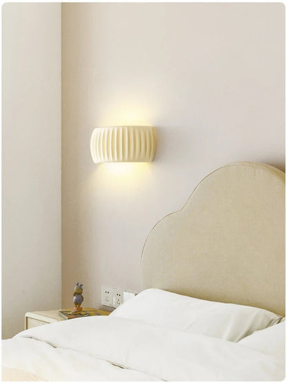 French European Wall Lamp Resin Bedroom Bedside Lamp Corridor Lamp Balcony Living Room Dining Room Simple Modern Wall Lamp - Smoothy Home