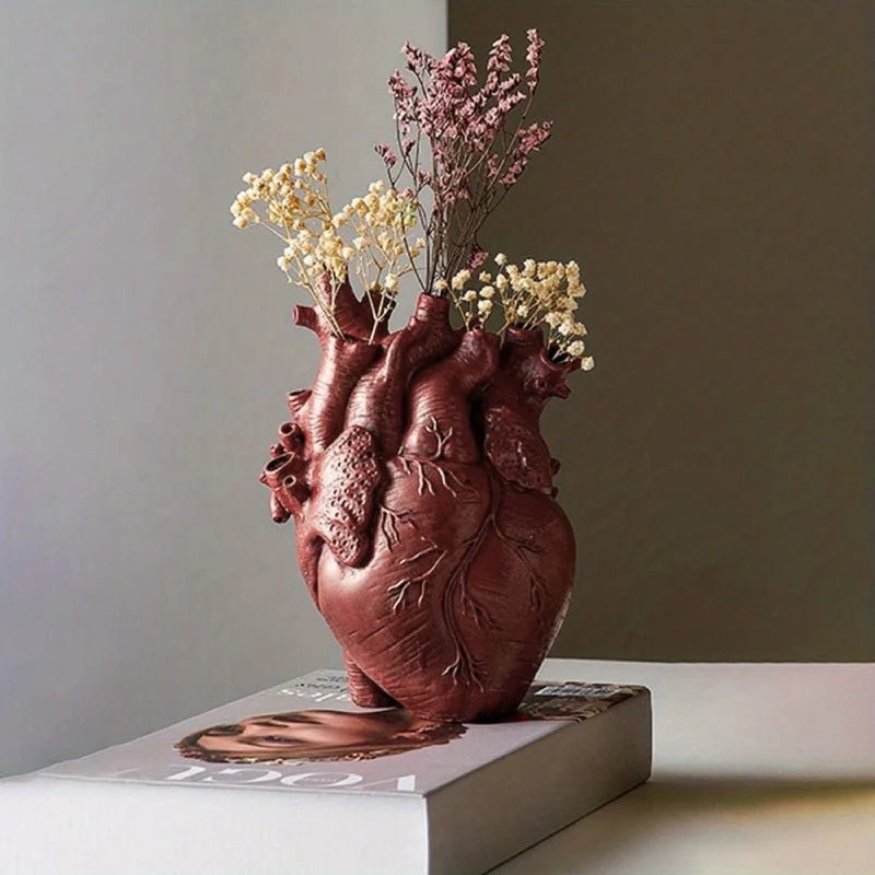 Heart-shaped Resin Vase for Flower Arrangement Creative Anatomical Heart Shaped Vase Nordic Style Flower Pot Table Decorative - Smoothy Home