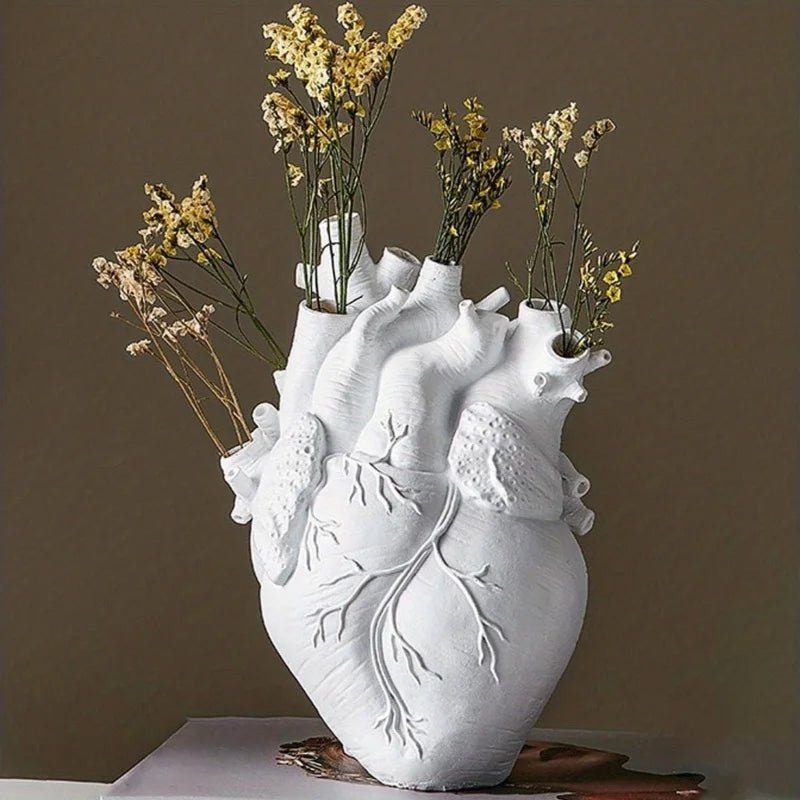 Heart-shaped Resin Vase for Flower Arrangement Creative Anatomical Heart Shaped Vase Nordic Style Flower Pot Table Decorative - Smoothy Home