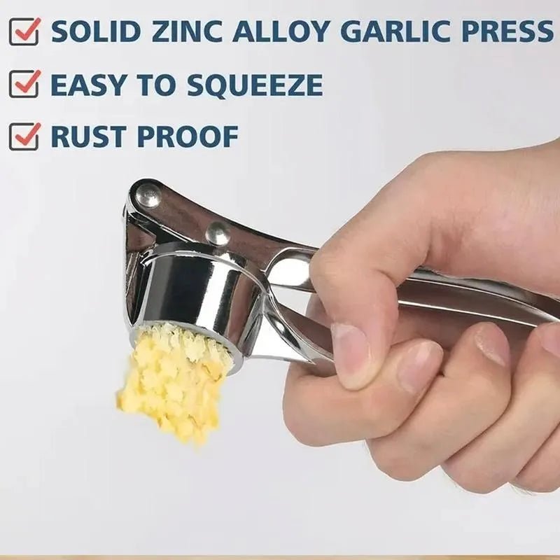 Heavy Duty Garlic Press with Studs Easy Squeeze Garlic Mincer Rust Proof Dishwasher Safe Ginger Crusher Kitchen Tool - Smoothy Home