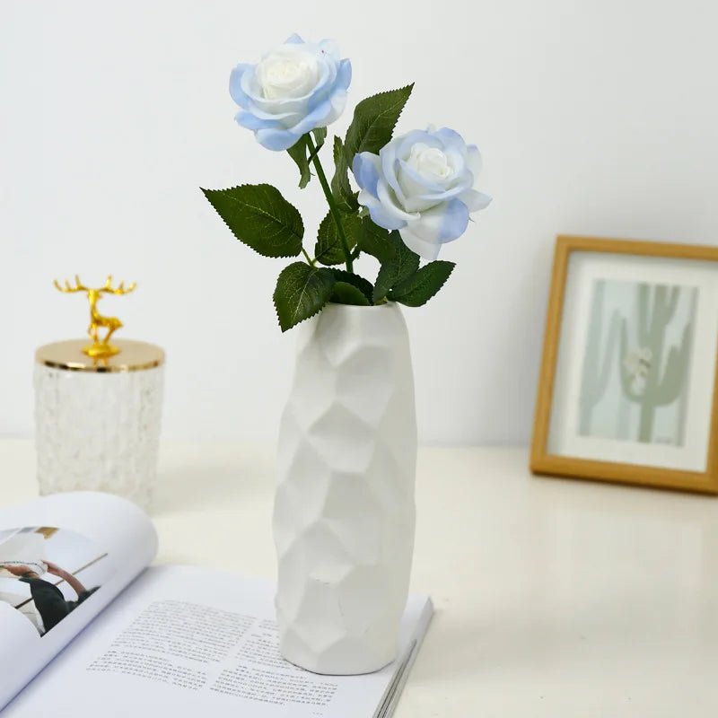 Resin vase for modern home décor, round vase for decoration, ceramic vase minimalist scandinavian style wedding dining table liv - Smoothy Home