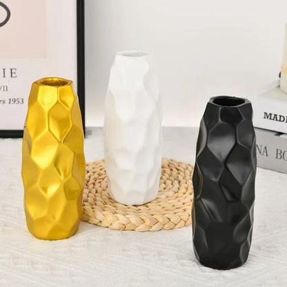 Resin vase for modern home décor, round vase for decoration, ceramic vase minimalist scandinavian style wedding dining table liv - Smoothy Home